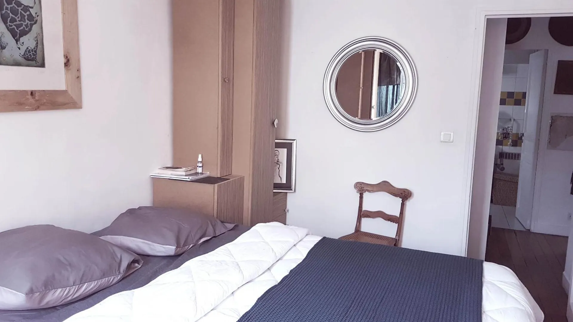 Le 122 Aux Batignolles Apartamento